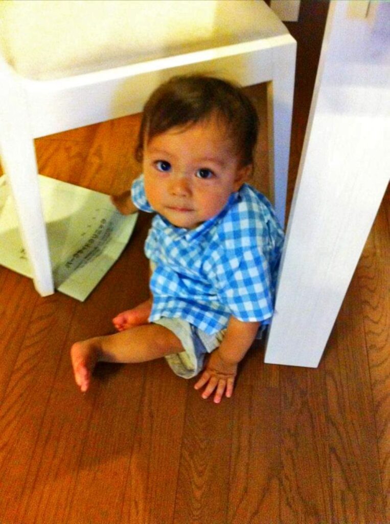 幼少期の息子さん①（＠sayako0128さんより提供）