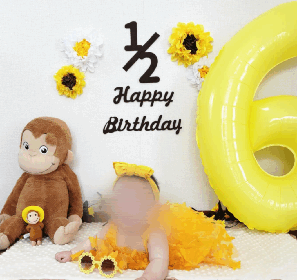 お家でハーフバースデーフォト①（@yh_1920123_さんより提供）