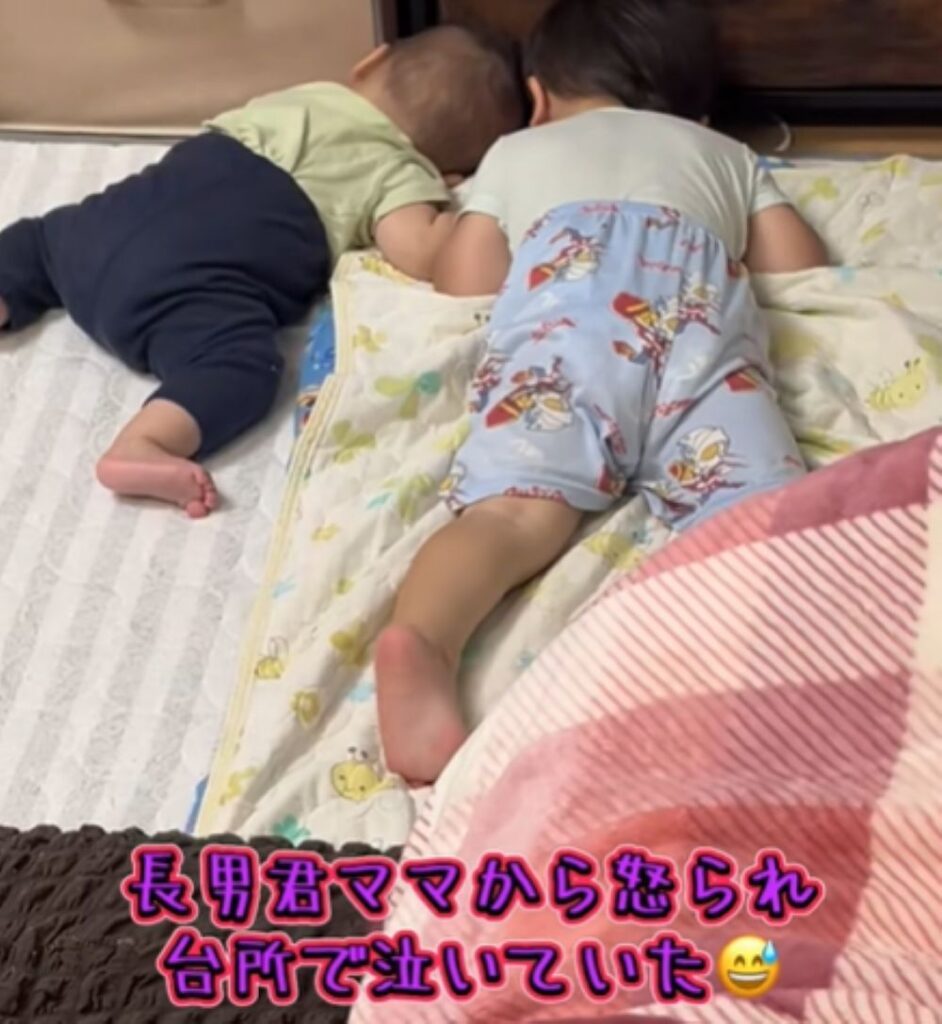 ママさんに叱られた長男くんは…（＠user9ulx500d1tさんより提供）