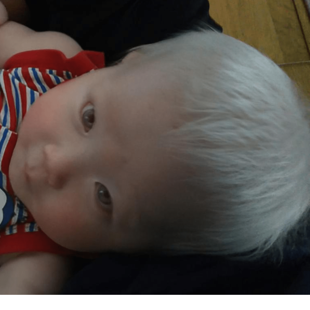 りっくんの赤ちゃん時代②（＠8._.brothersさんより提供）