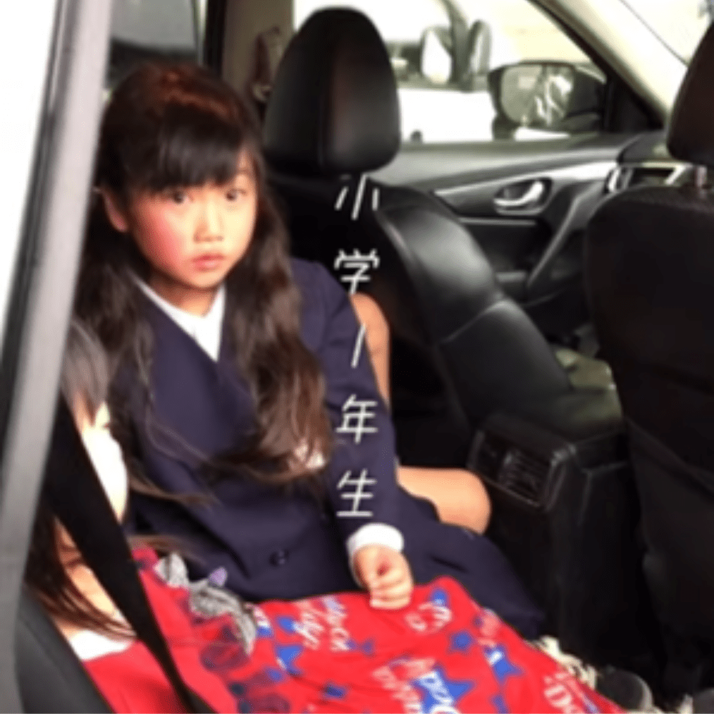 手に「いぬ。」と書いて必死におねだりした小1娘　→6年間の成長記録に「泣けます」「愛情が溢れてる」「何回でも見れる」