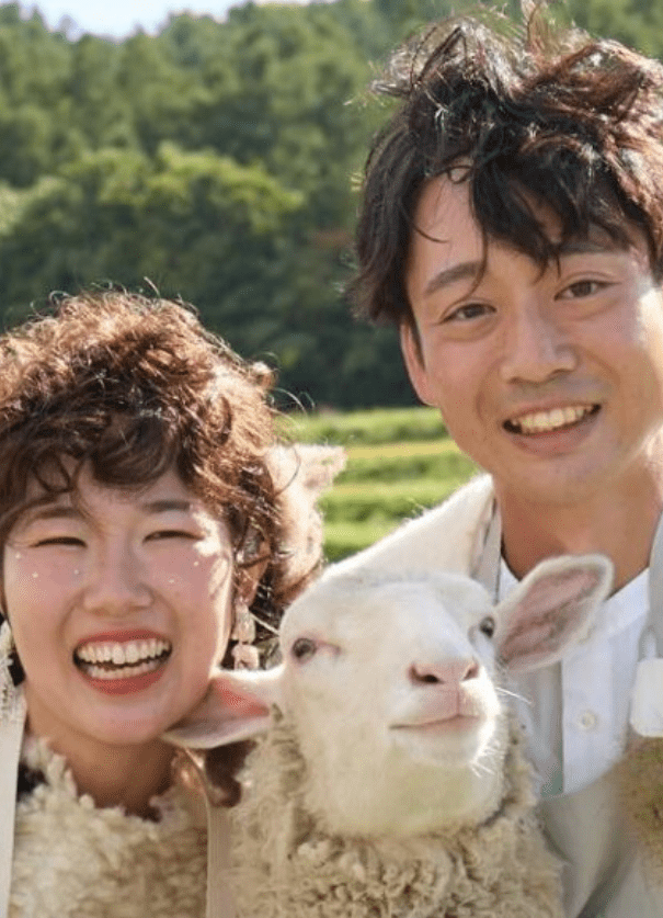 羊がきっかけで出会った男女2人………その後、現在の”思わぬ姿”に「すっごい！！」「想像以上に羊」「羊を愛し、羊に愛された夫婦」