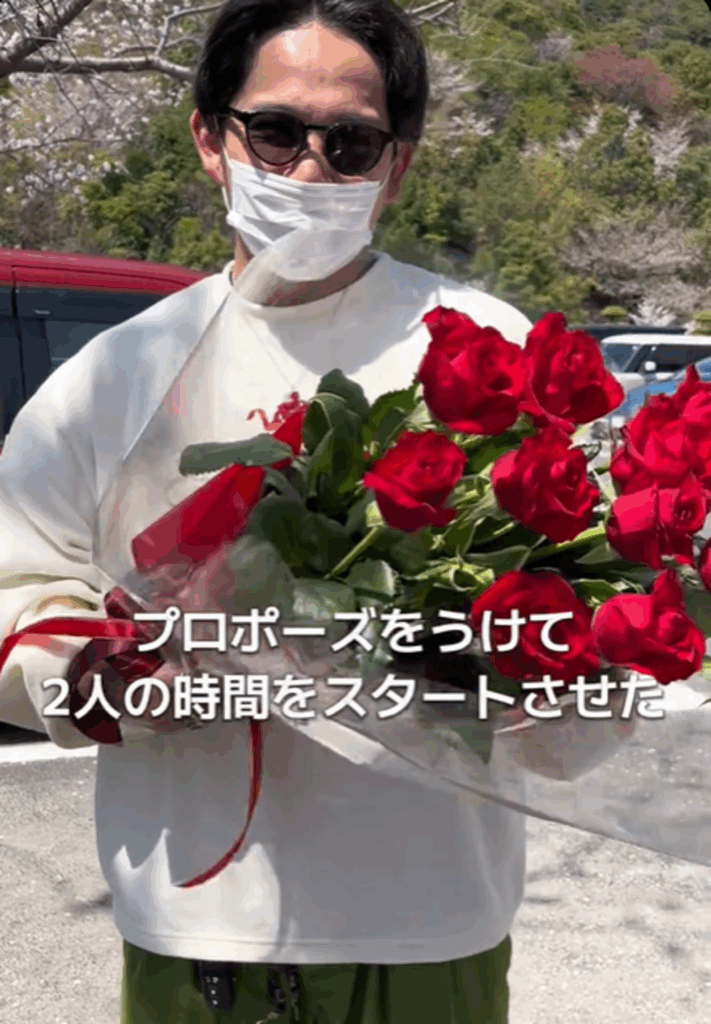 バラの花束で突然のプロポーズ！（@sni1110さんの投稿より）