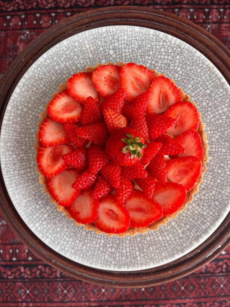 綺麗にカットされた苺（＠lacolline3さんより提供）