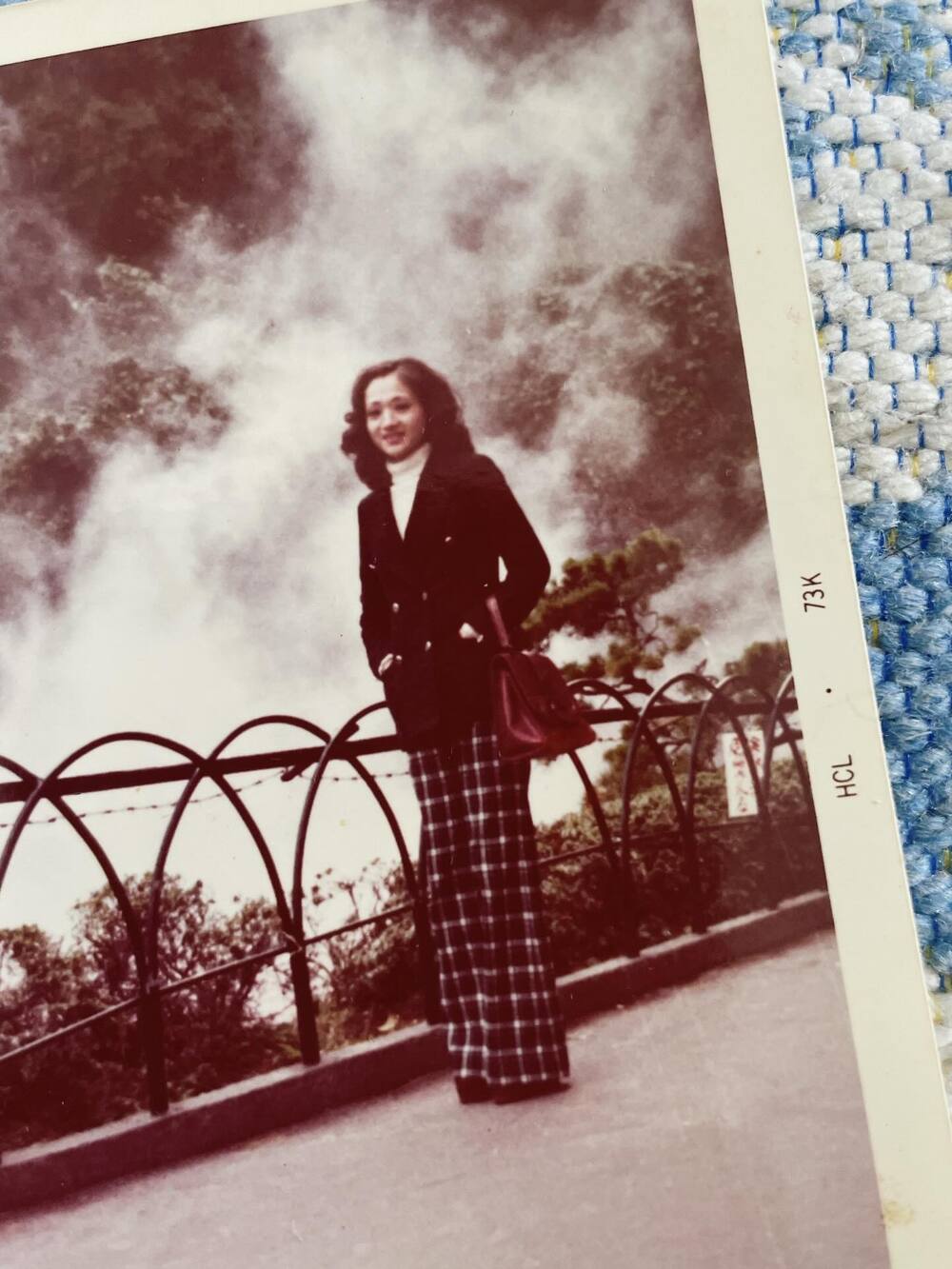 「昔はすごいモテてた」と自慢する80歳ばあば。20代の頃の写真を見せてもらうと、孫も衝撃のビジュアルに「かっこよ」「女優やん」