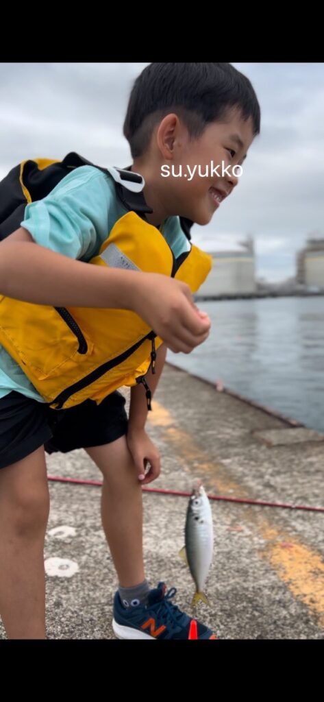 休みは釣りか虫取り（@su.yukkoさんより提供）