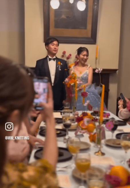 結婚式で、新婦のドレスに違和感。よく見ると……「素敵すぎ」「超大作で尊敬しかない」「心折れなかったのすごすぎる」