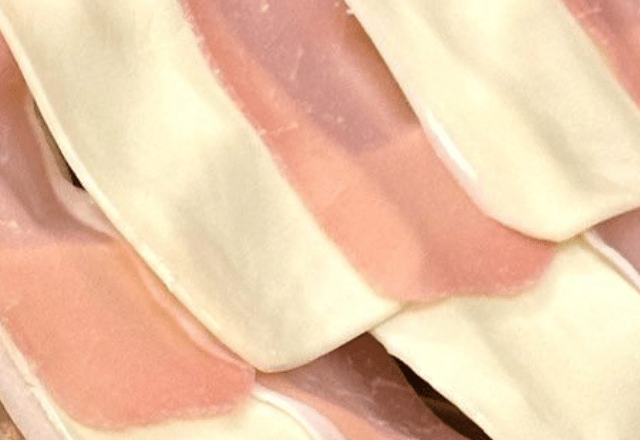 宅飲み用のおつまみを6時間かけて作った女性。その思わぬ完成品に「遊びに全力」「これは盛り上がる」「クオリティえぐい」