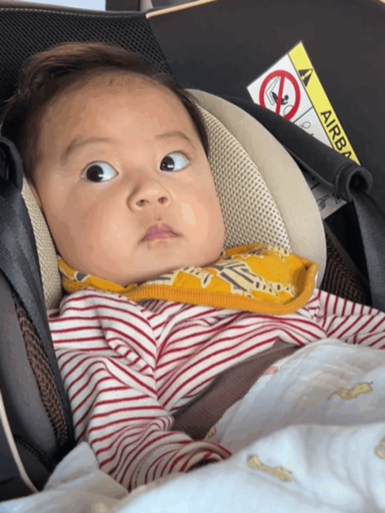 ママさんの口元に視線はくぎ付け（@8617srnbさんより提供）