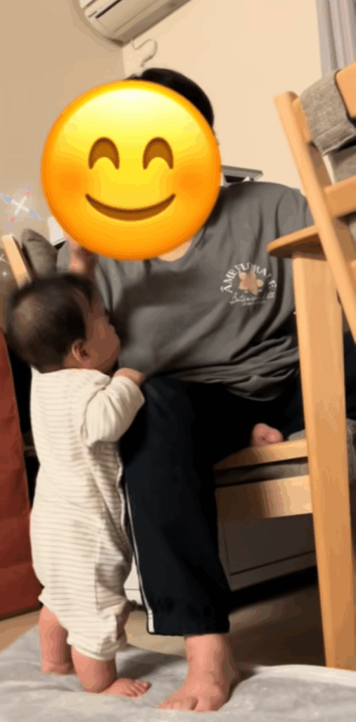 寝る直前まで一緒（＠ueko080さんより提供）