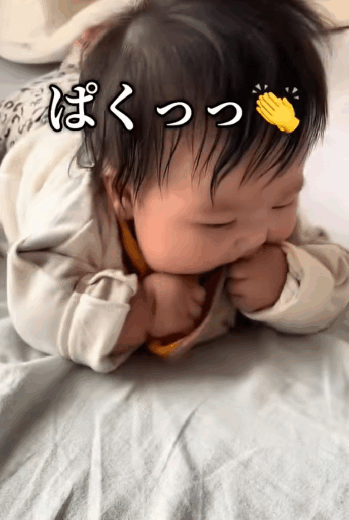 カレーライスを「ぱくっ」（＠hana913524さんより提供）