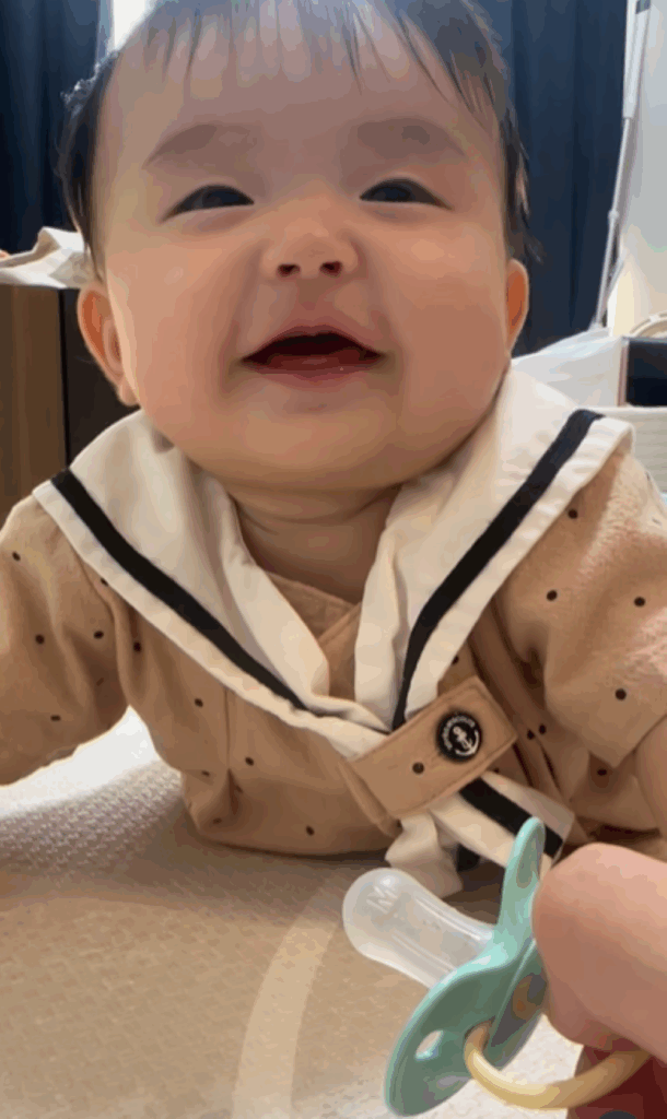 最後に微笑む様子（＠mana.mama_styleさんより提供）