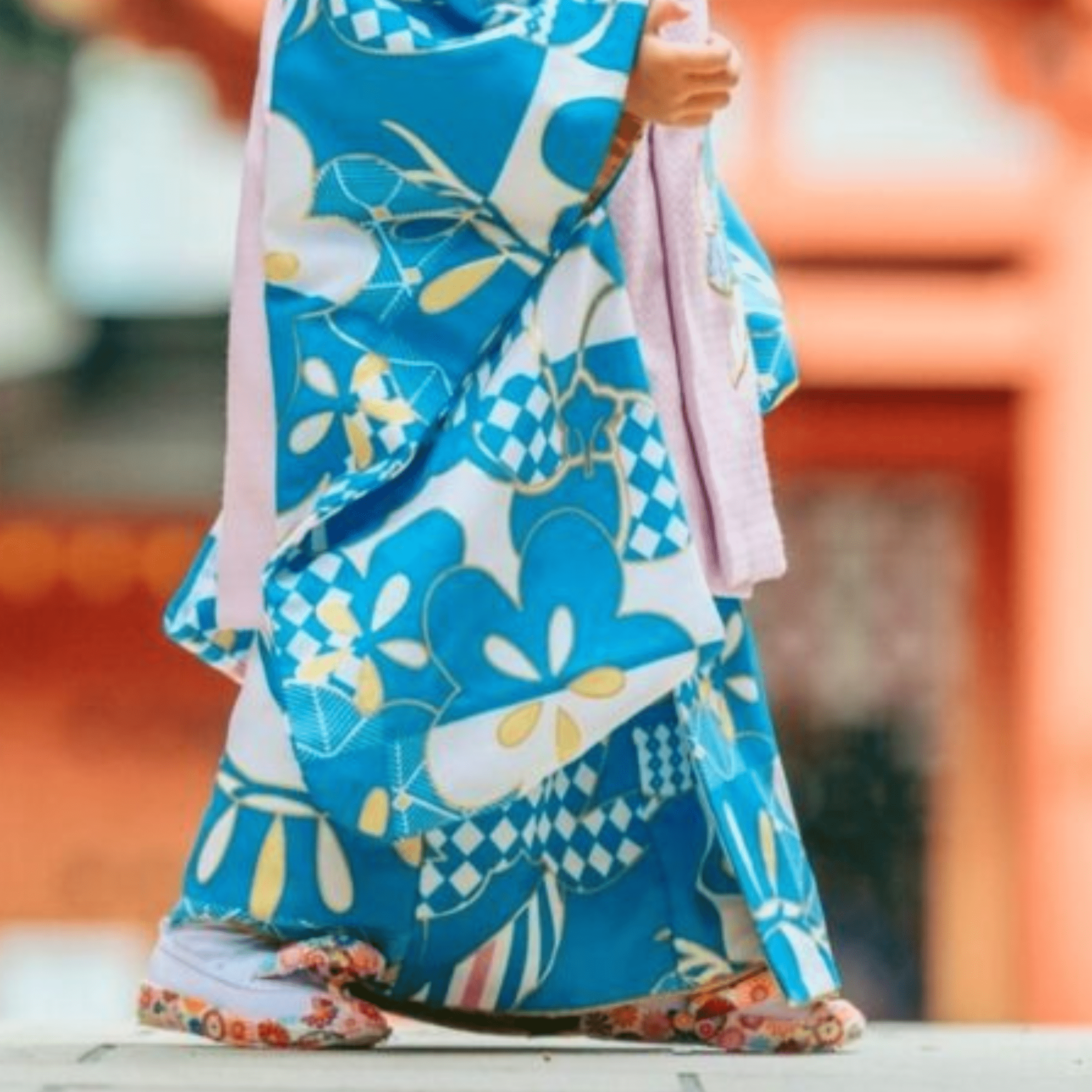 孫の七五三の写真を見たばあば「衝撃を受けた」→足元を見たら……　“目からウロコの光景”に「ナイスアイデア」「参考にさせていただきます！」「素敵」