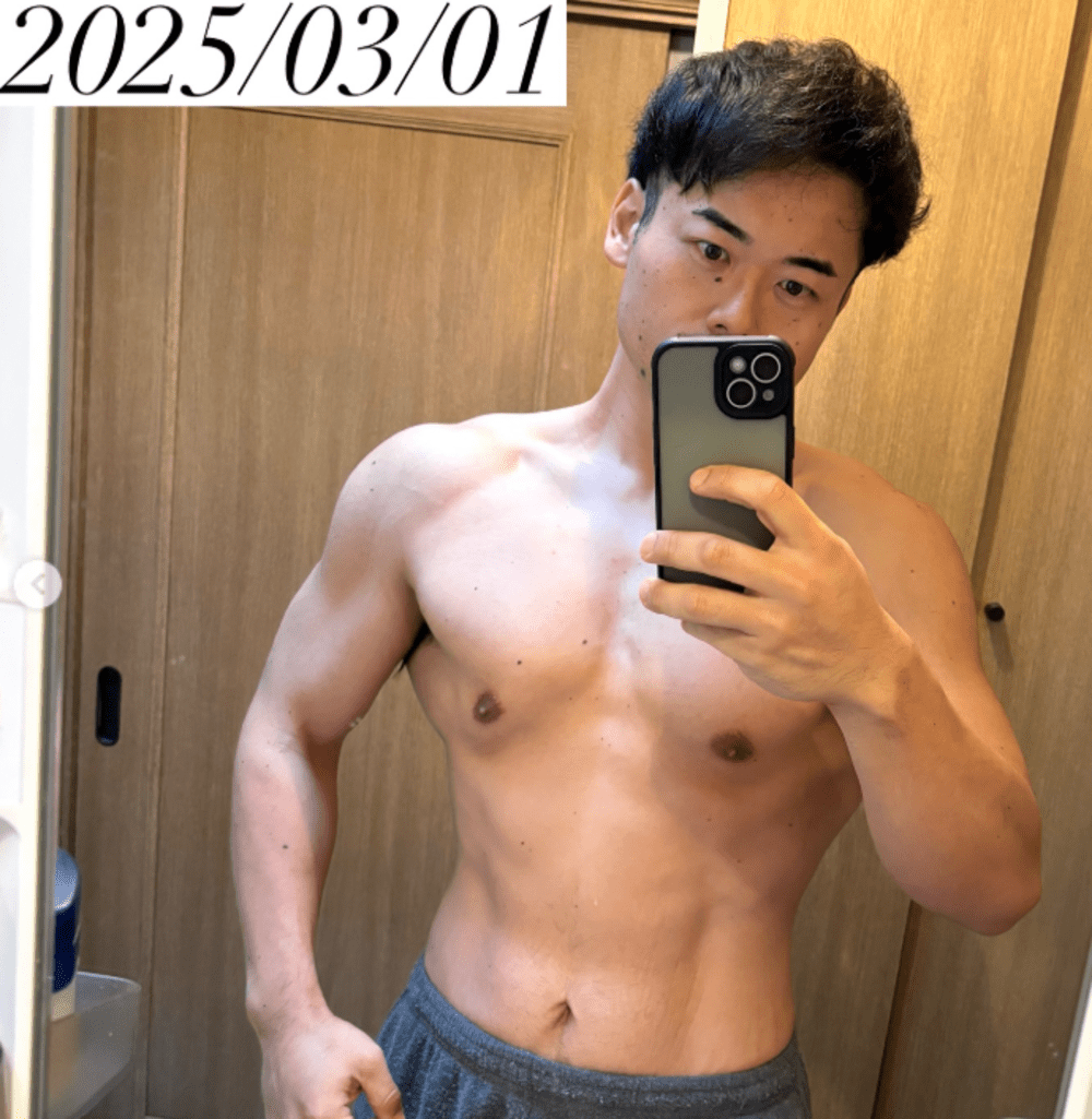 筋トレ中（＠rebound_traineeさんより提供）