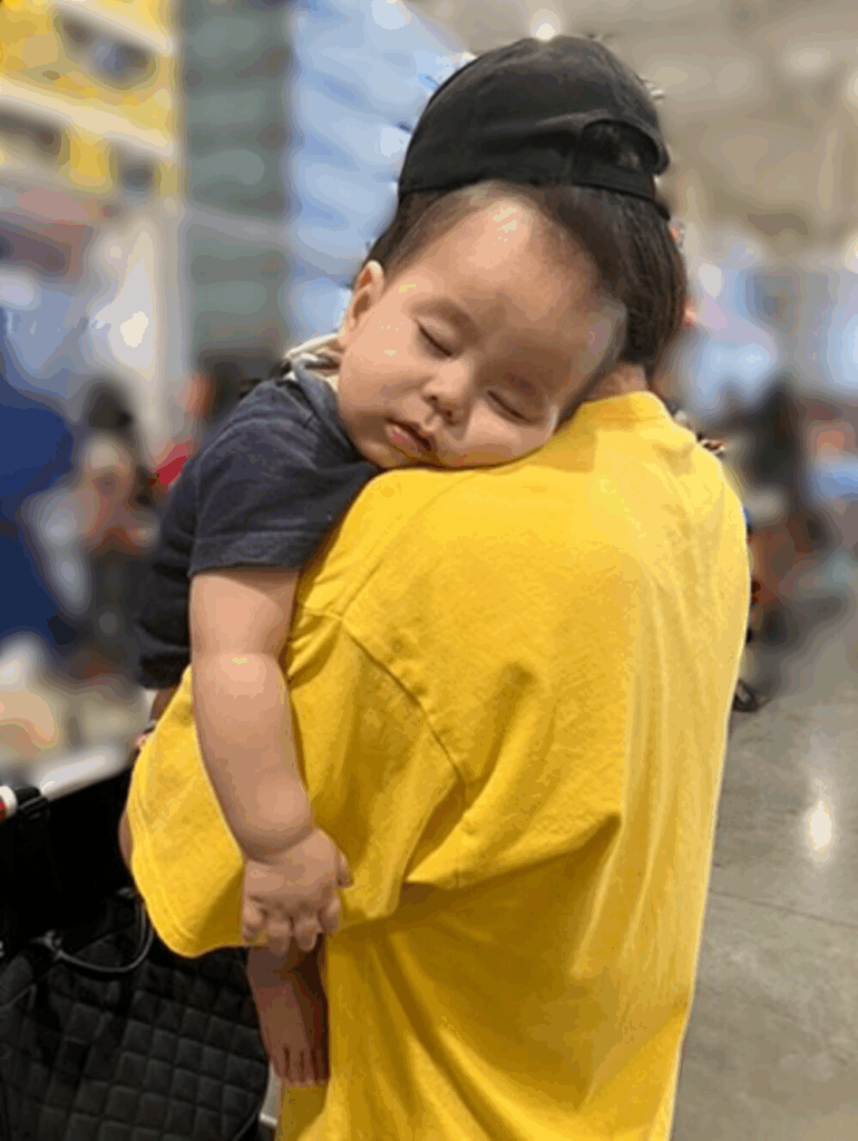 旦那さんとお子さん②（＠kisa__kabigonさんより提供）