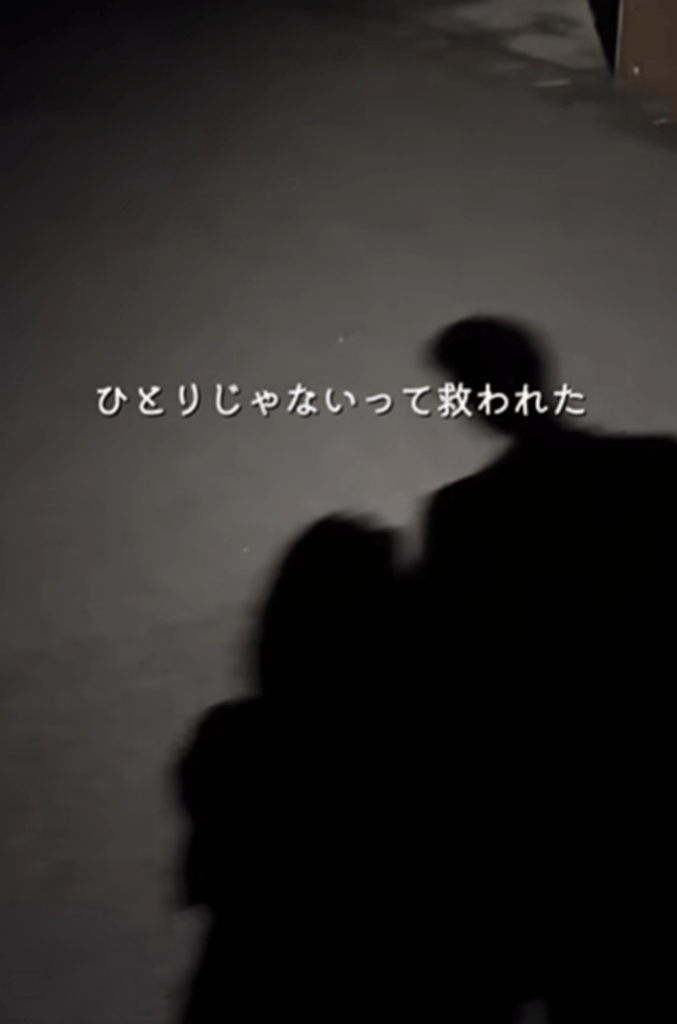 寄り添ってくれた旦那さん（@iro_baby_mamaさんより提供）