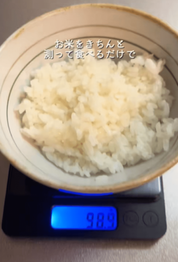 お米は量って（@iro_baby_mamaさんより提供）