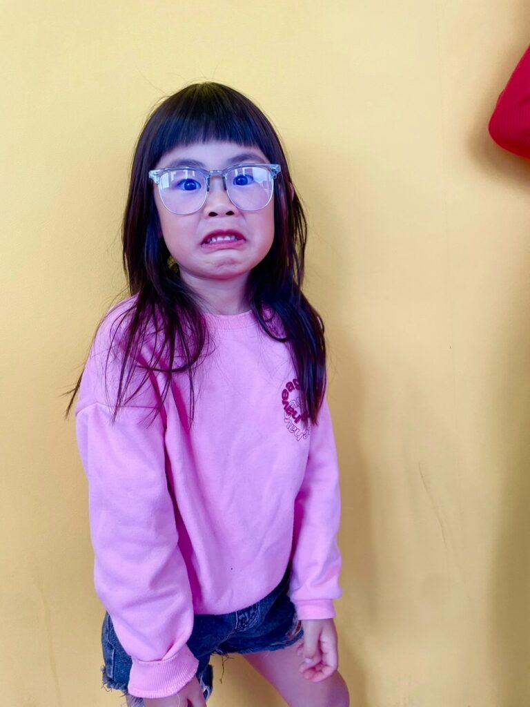 【実際の写真】いつもの顔の娘さん