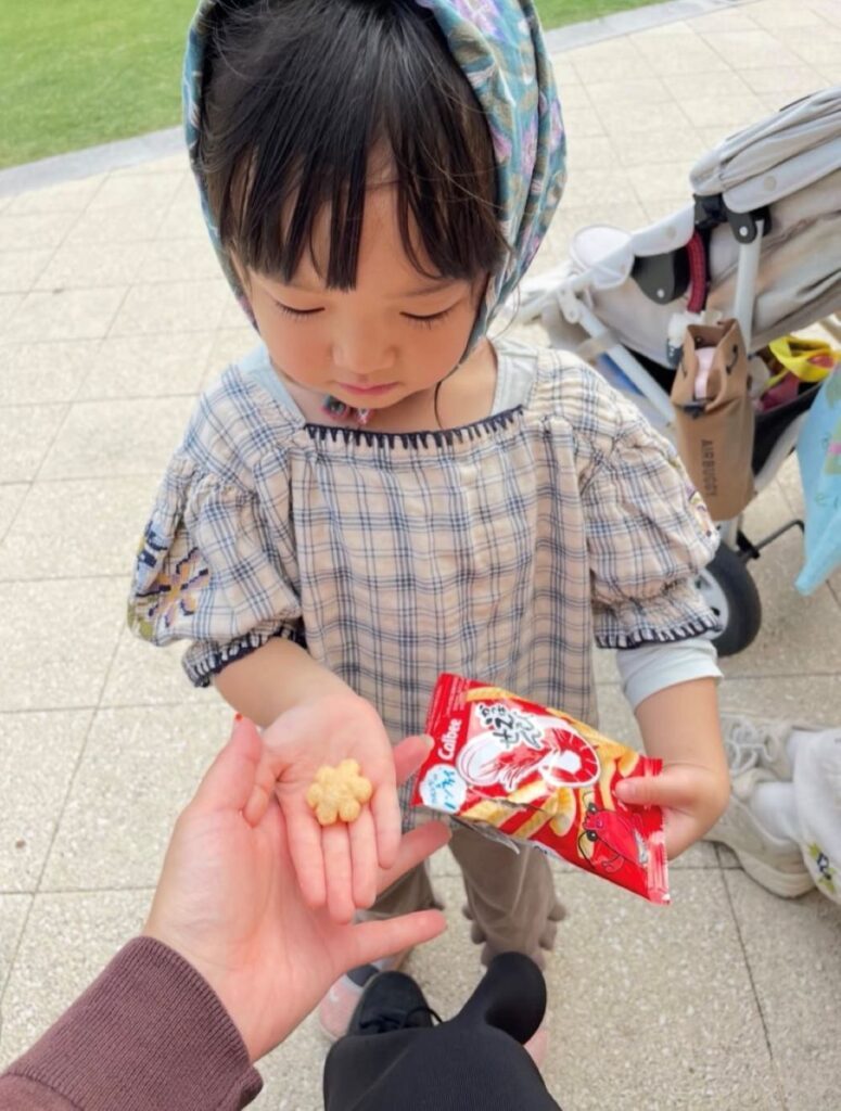 【実際の写真】娘さんが作ったネイルチップ（全体）