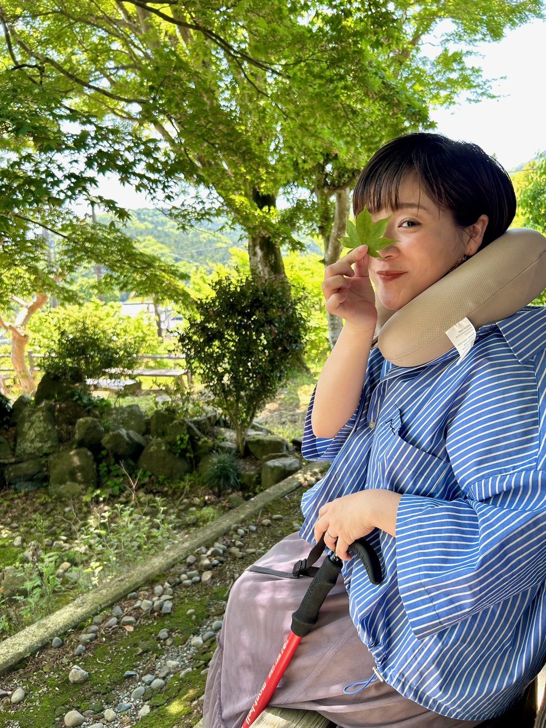 突如身体が思い通りに動かなくなり…目すら開けられなくなった女性。医師から“まさかの診断”を受けるも→SNSで発信を続ける理由とは