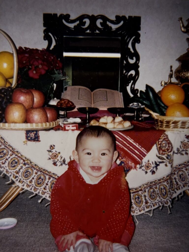 幼少期のニコニコ笑顔（＠sh___m_17さんより提供）