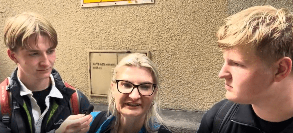 【実際の写真】　日本に初めて来て目撃し驚いたこと