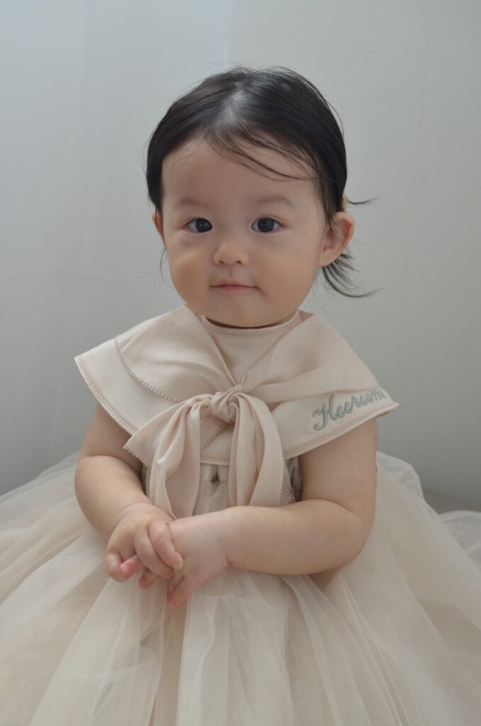 おめめパッチリ（@komugiko_126さんより提供）