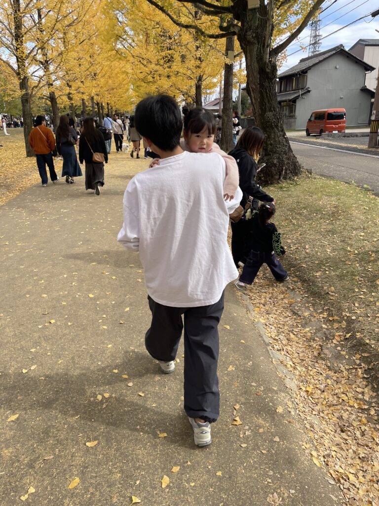 普段の娘さんとパパさん③（＠hi_116_さんより提供）