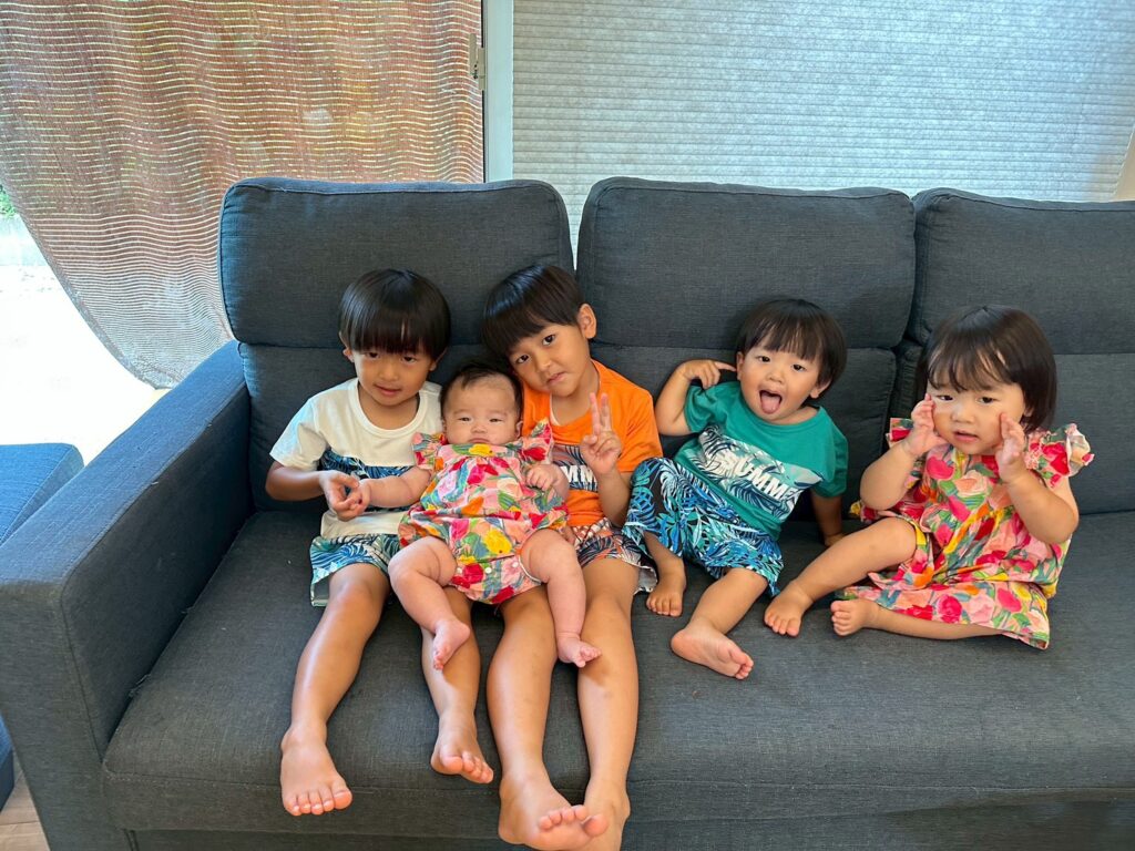 お子さんたち①（＠nanachanko.06さんより提供）