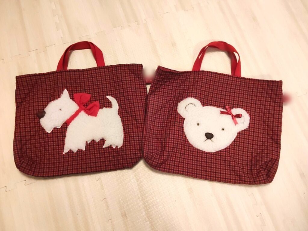 【実際の写真】ばあばが作ったクリスマスリース