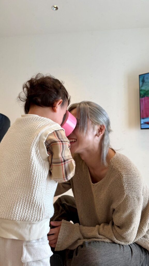 普段の息子さんとパパさん②（＠umi_kotetsuさんより提供）