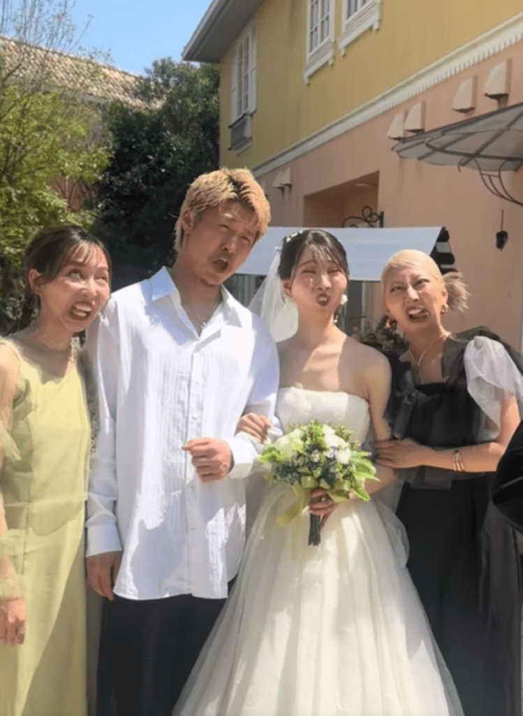 家族みんなで変顔（＠bura__10さんより提供）