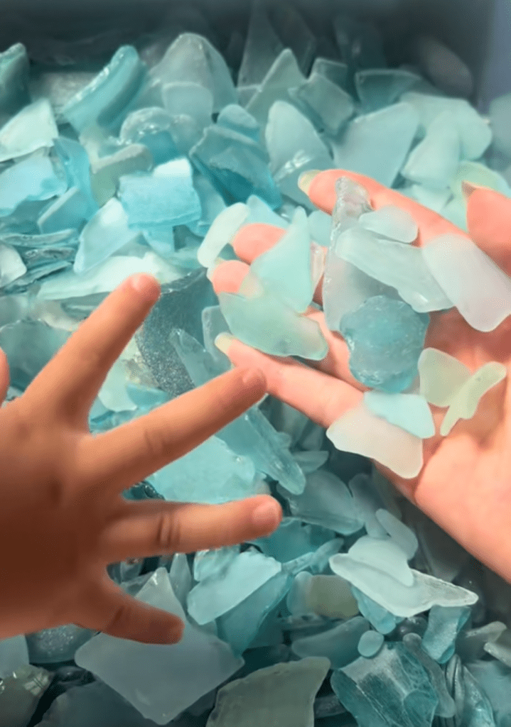 拾ってきたシーグラス（＠sea_skkuさんより提供）