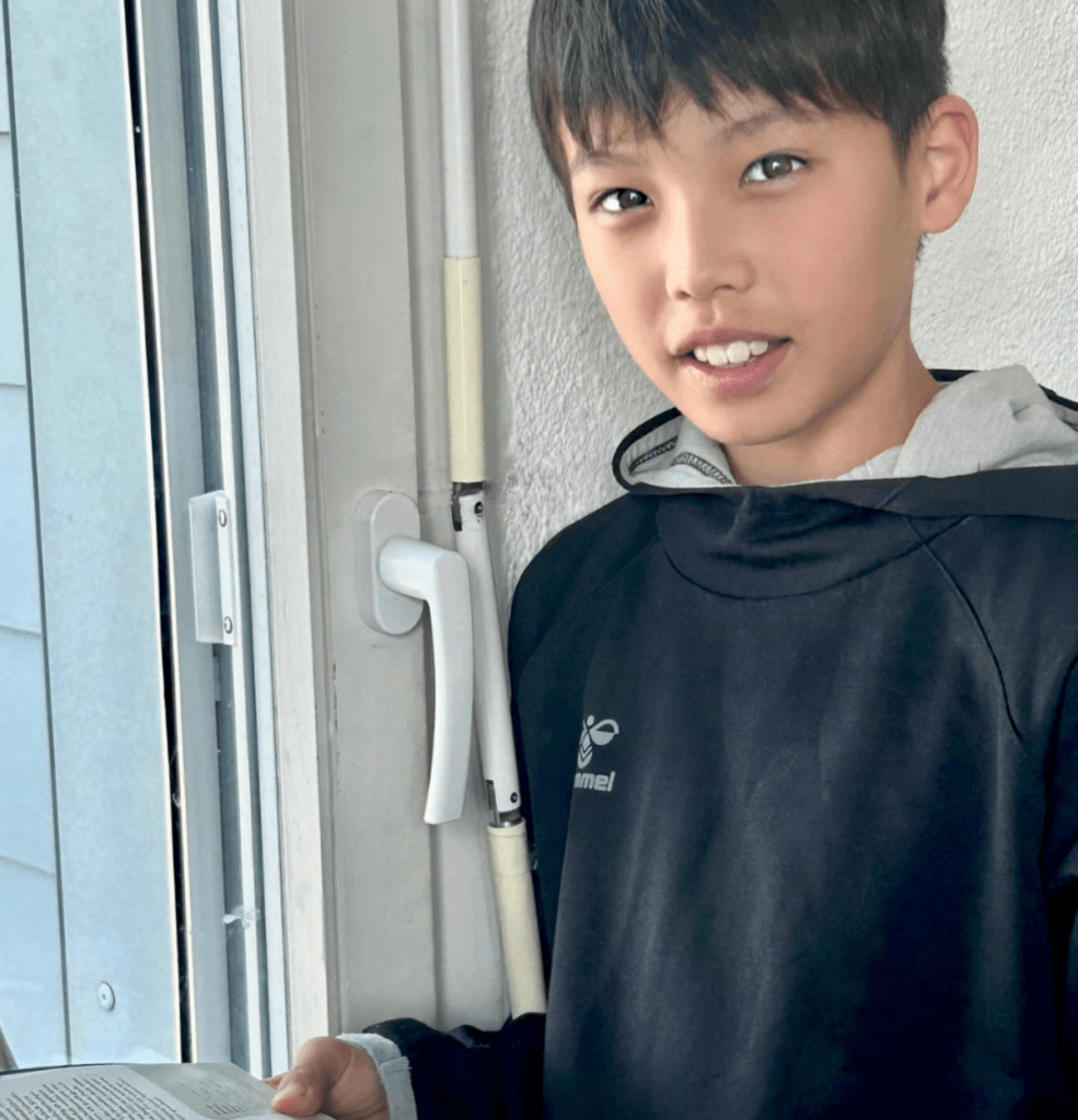 現在の息子さん①（@sankakuswissさんより提供）