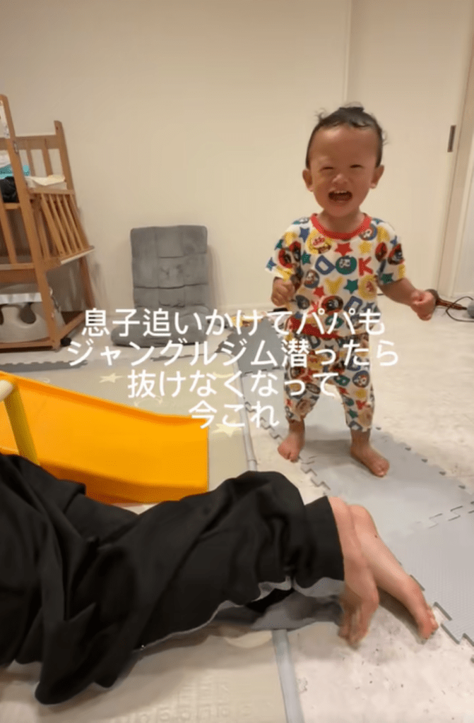 楽しそうな息子さん（＠umi_kotetsuさんより提供）