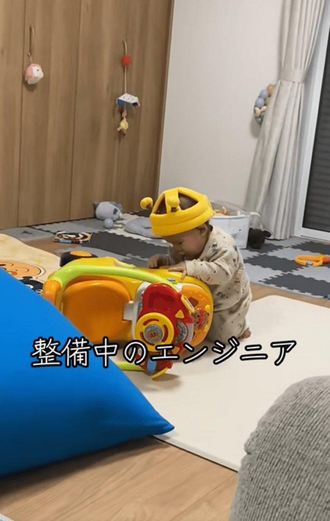 車を整備する息子さん（＠kaikai0123.0315.0616さんより提供）