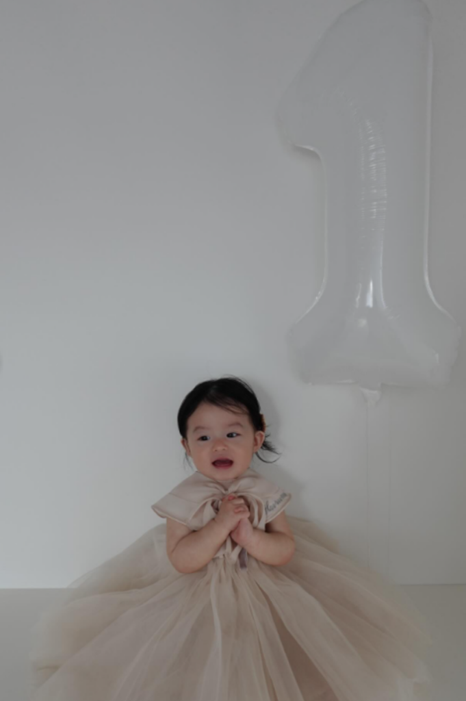 1歳のお祝い（@komugiko_126さんより提供）