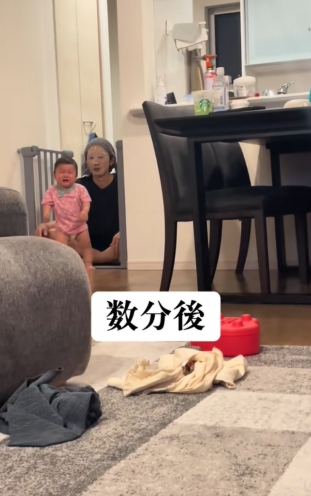 【実際の写真】パパの顔を見た娘さん