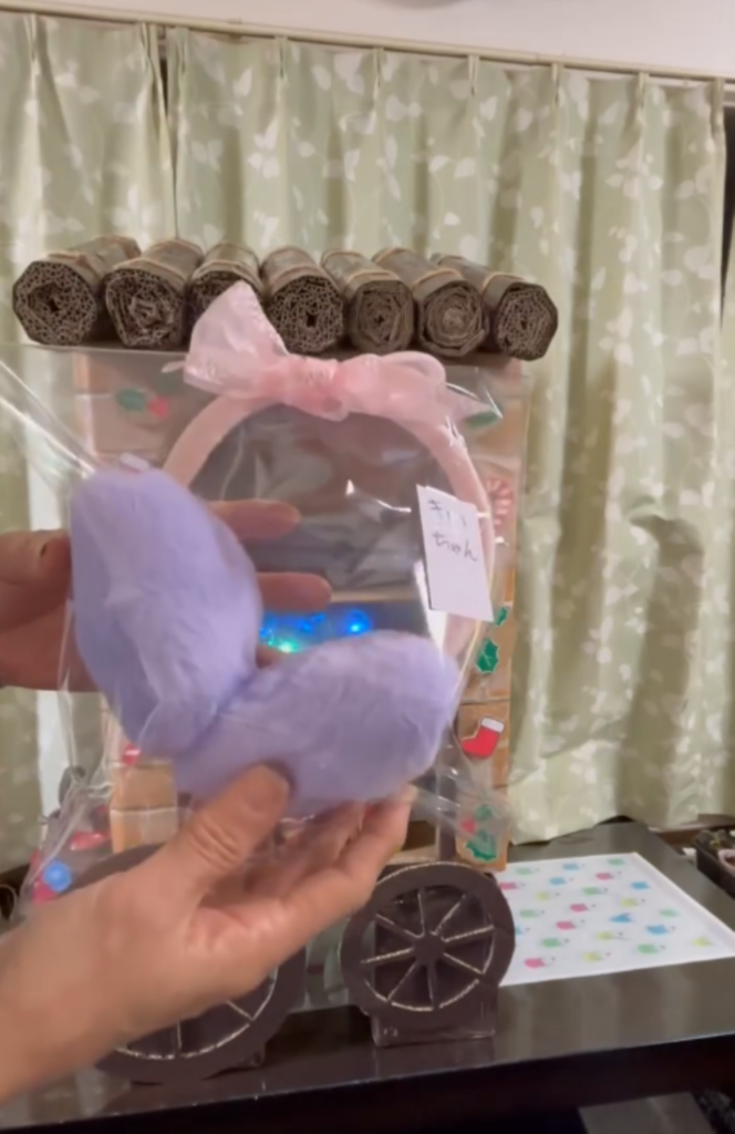 可愛らしい耳当て（＠yuuuuuuuinさんより提供）