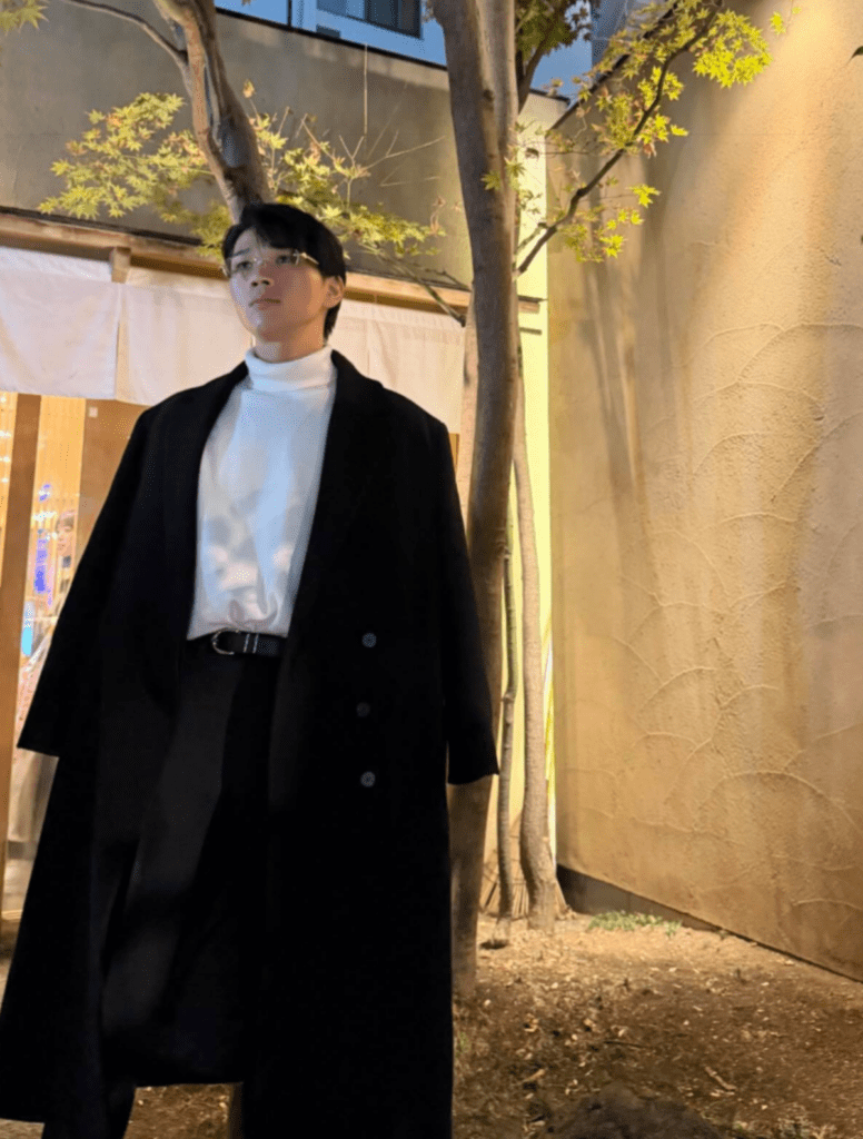 6年後、別人のような姿に（@manabu0202__さんより提供）