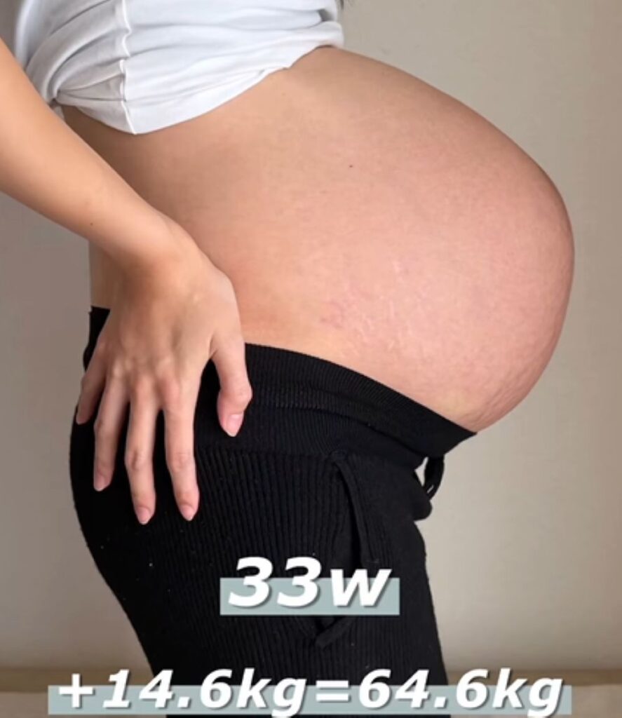 妊娠中のお腹の記録④（＠takarena_lifeさんより提供）