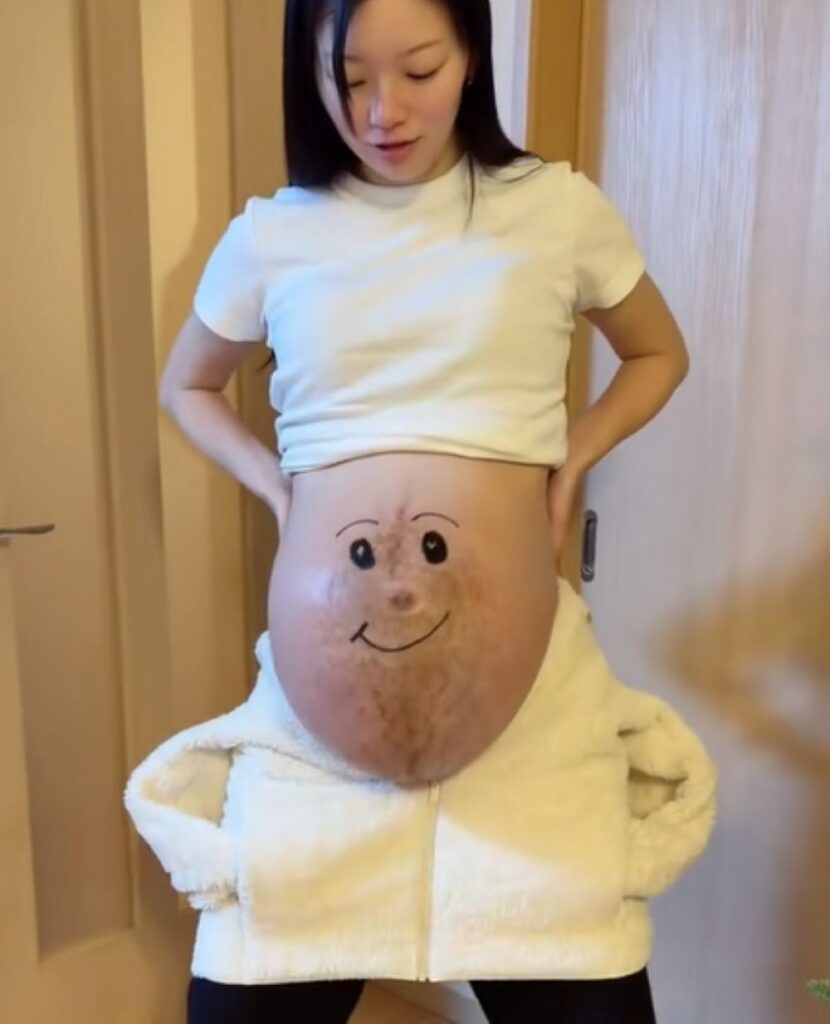 出産直前のお腹（＠takarena_lifeさんより提供）