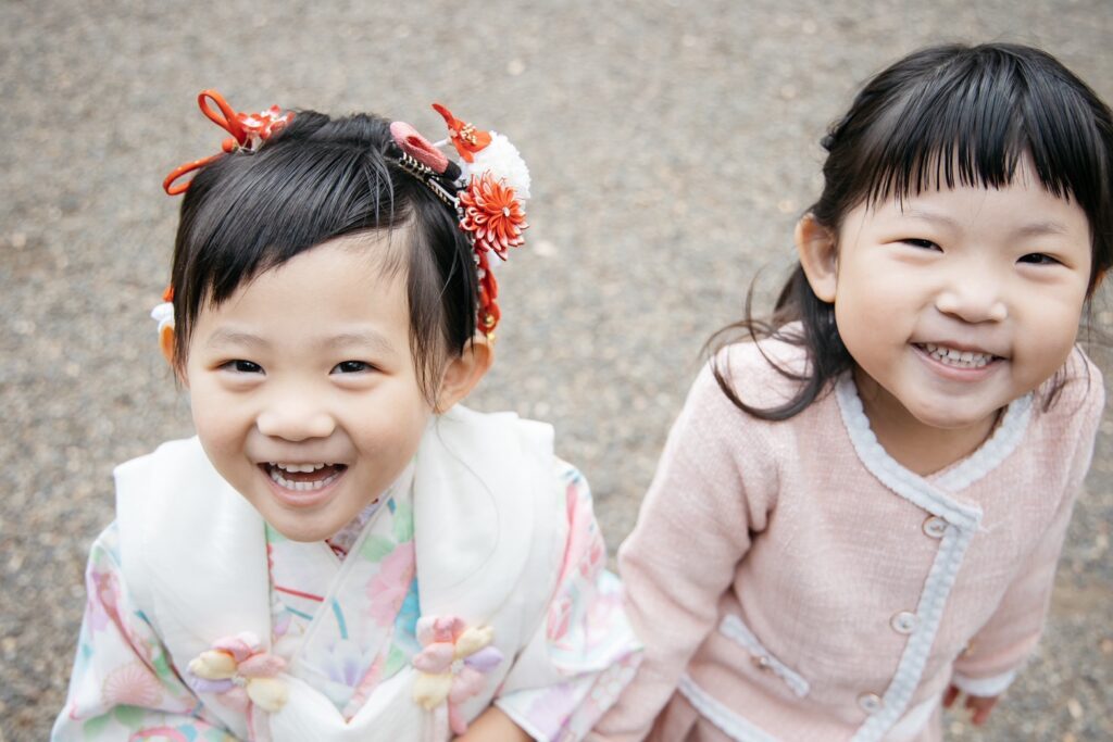 仲良し姉妹（＠a__m.princessesさんより提供）