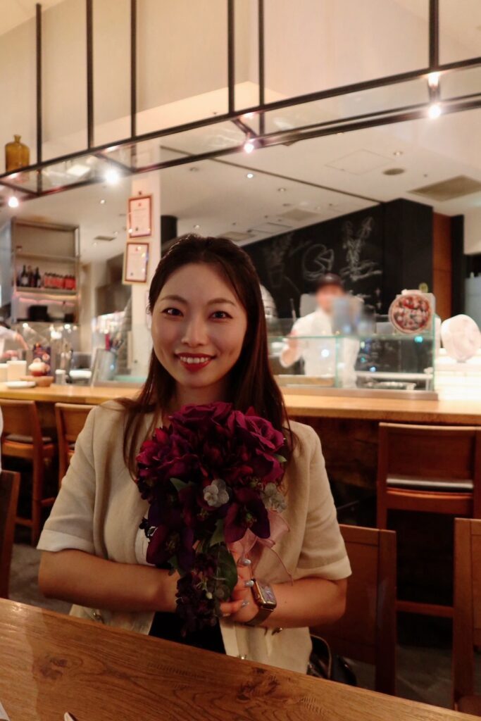 【実際の写真】転職先での姿