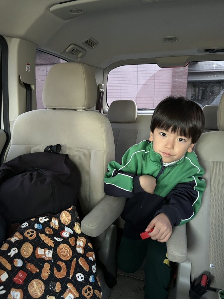 【実際の写真】息子さんの様子