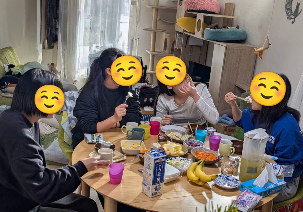 お泊り会の様子②（＠yukie.tamaさんより提供）