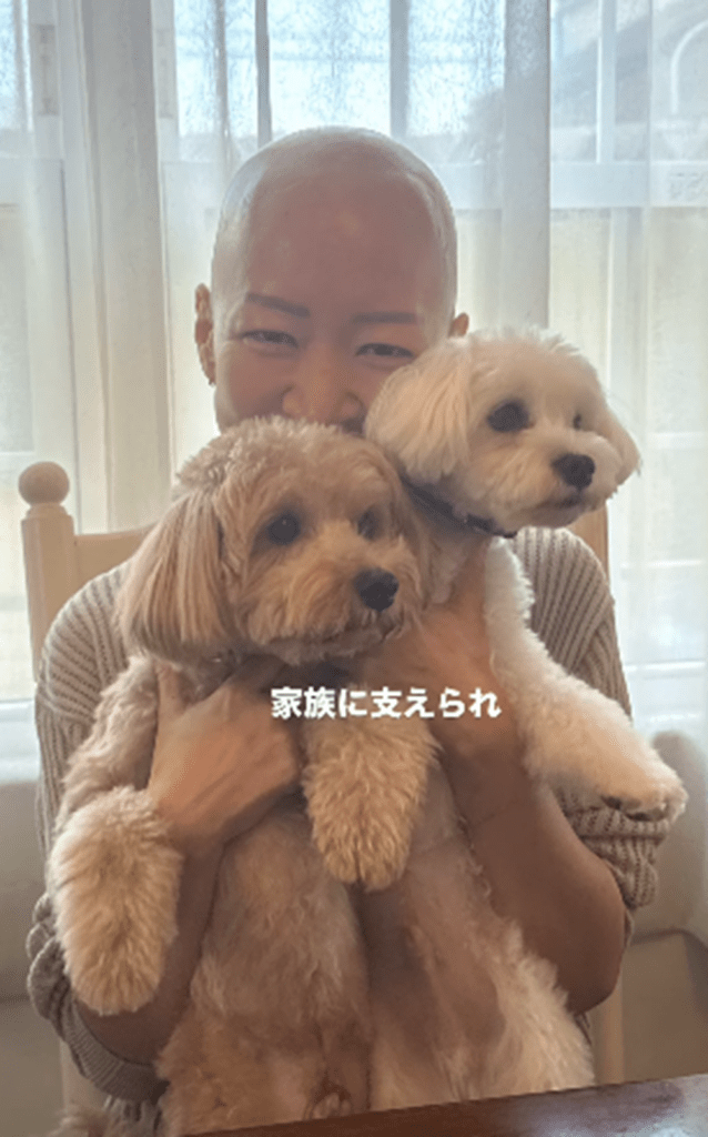 家族の支え（＠an_elmo.salonさんより提供）