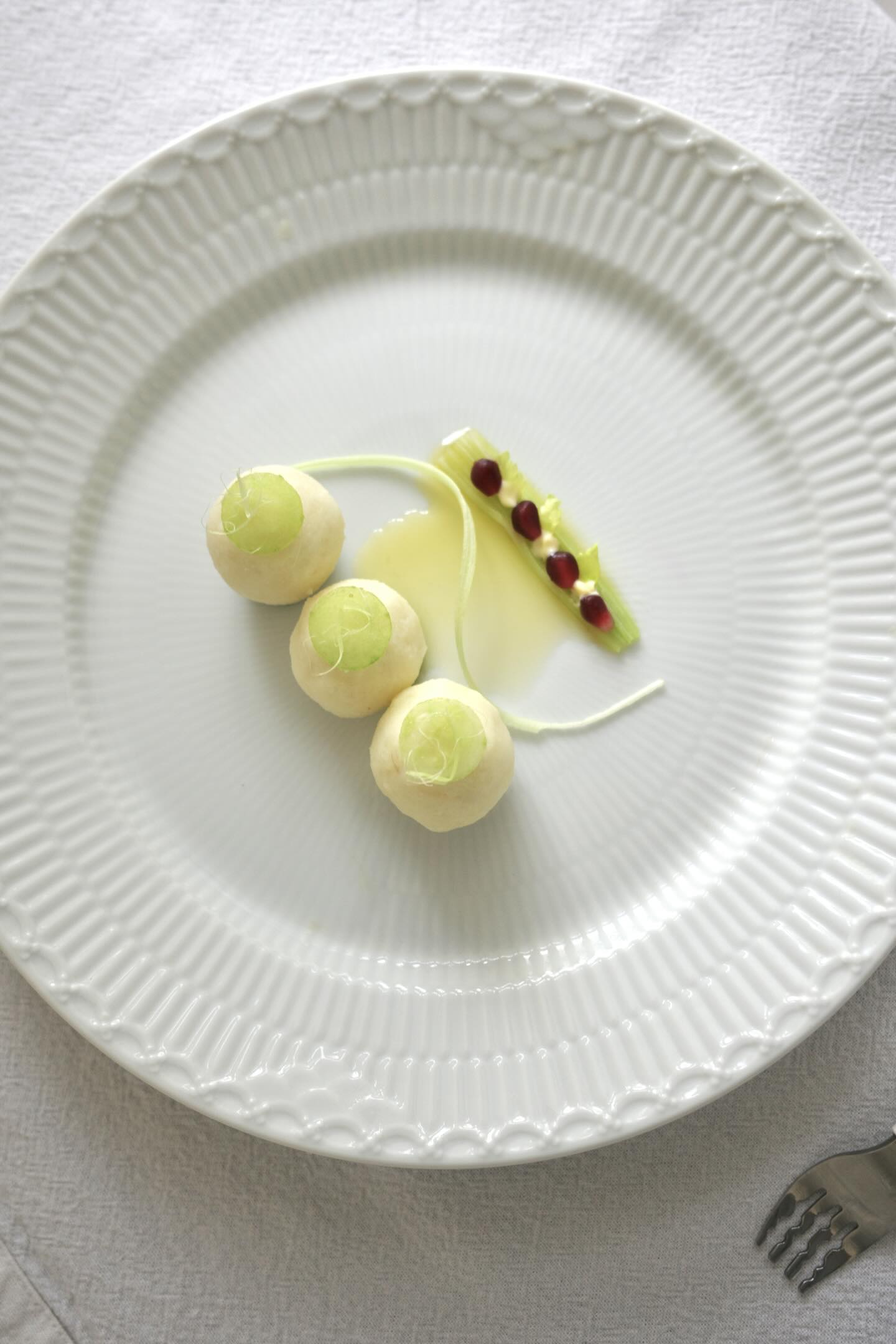 高級フレンチ顔負けな食事を作ったママ。しかし、そのまさかの正体に…「これは何でできてるんですか」「あなたの子どもになります」