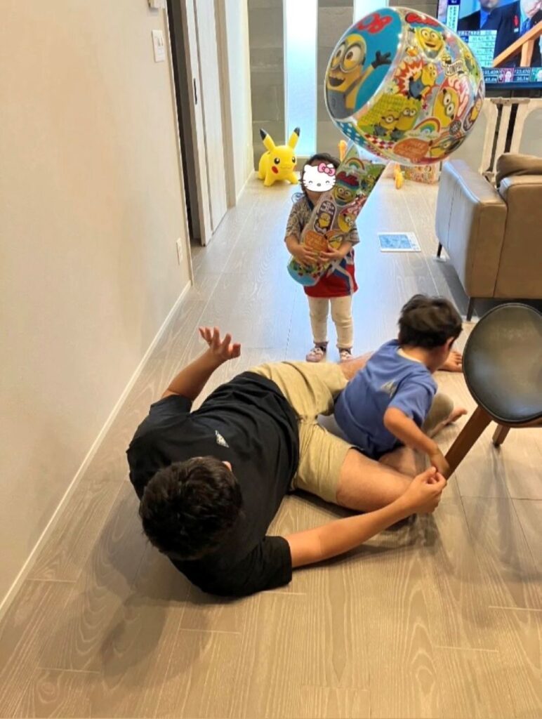 【実際の写真】パパの背中に見つけた異変