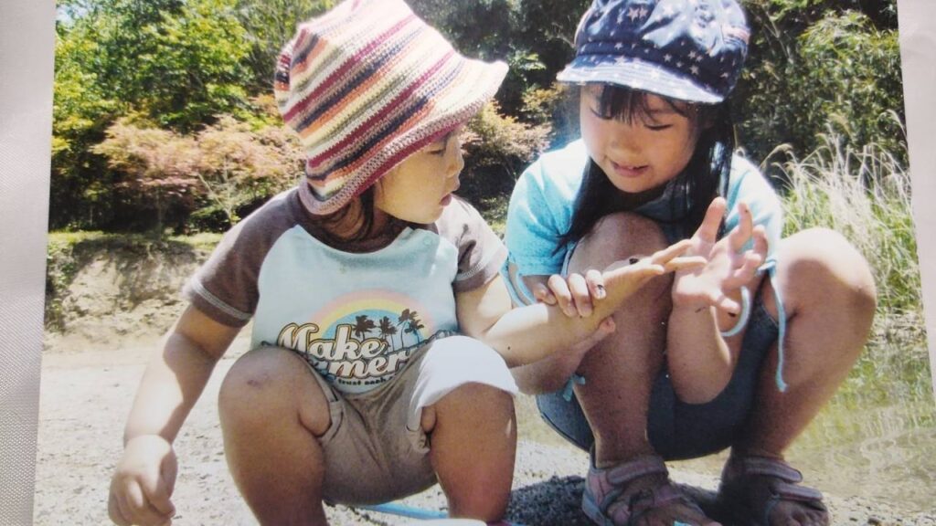 幼い頃の様子②（＠saeeeee327さんより提供）